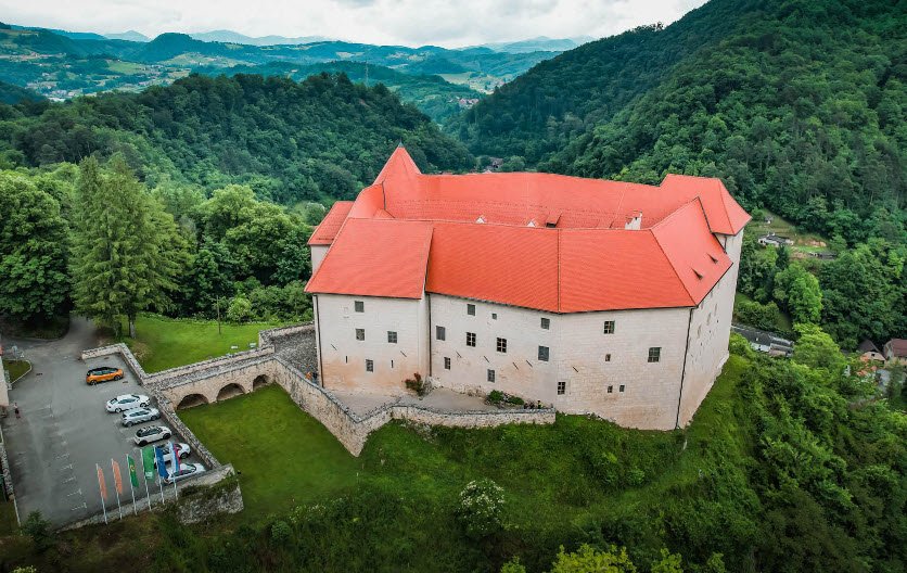 Podsmreka Castle, Slovenia, Slovenia